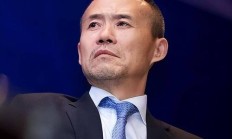 王石身价有多少亿人民币（王石一年挣多少钱）