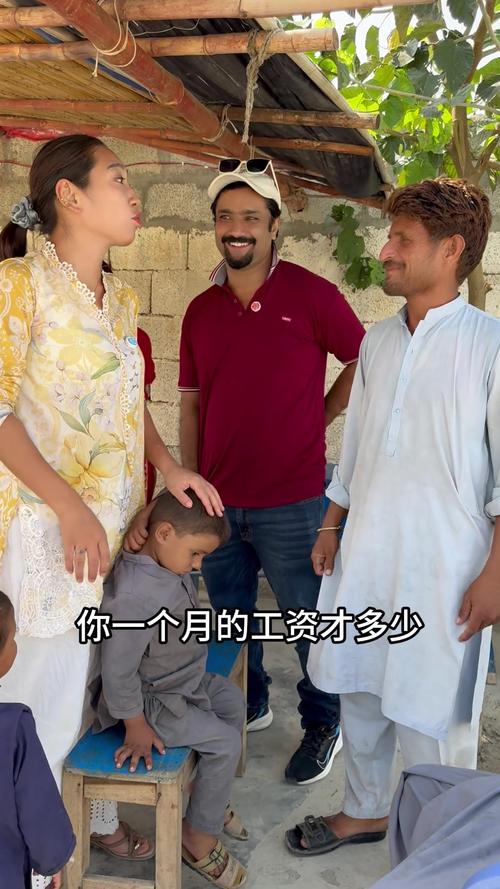 巴基斯坦打工一年多少钱(巴基斯坦工资多少一月)